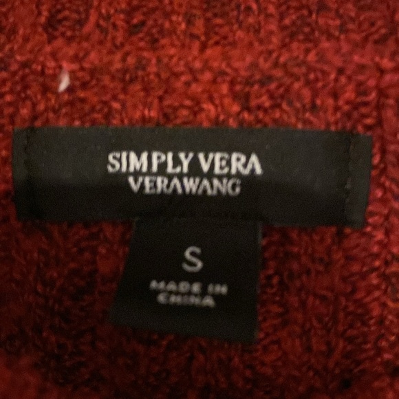 Simply Vera size small sweater - Picture 3 of 3
